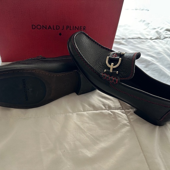 Shoes main image 4
